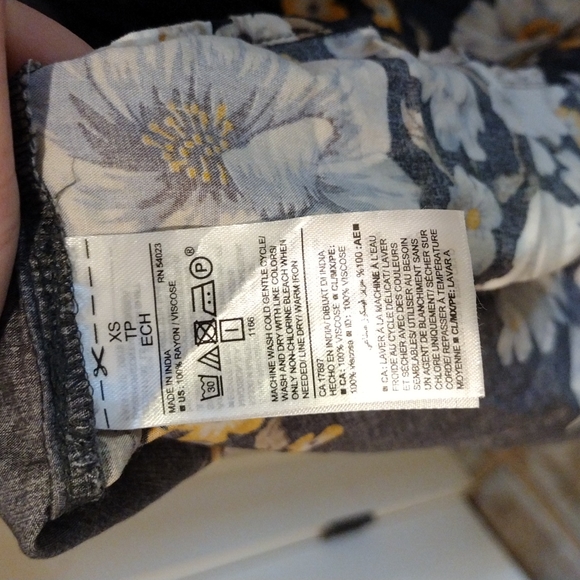 Floral Dress - Picture 8 of 8